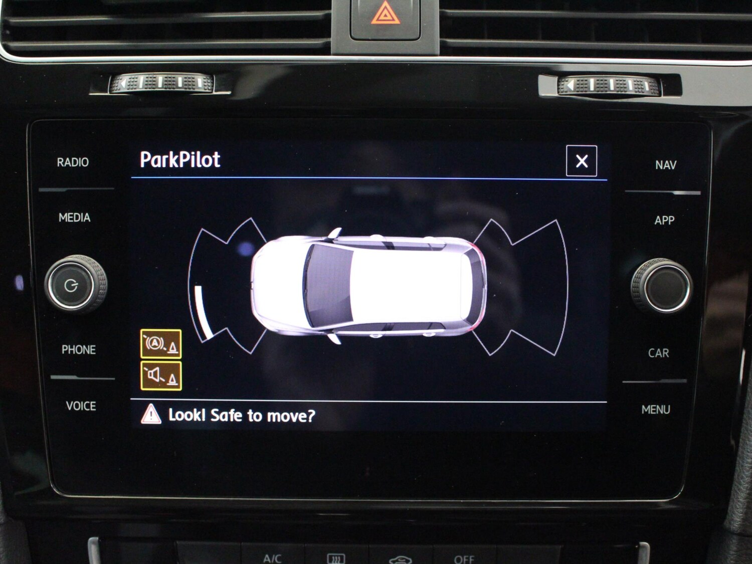 Used Volkswagen Golf 2019 for sale - 77687101: Photo 21