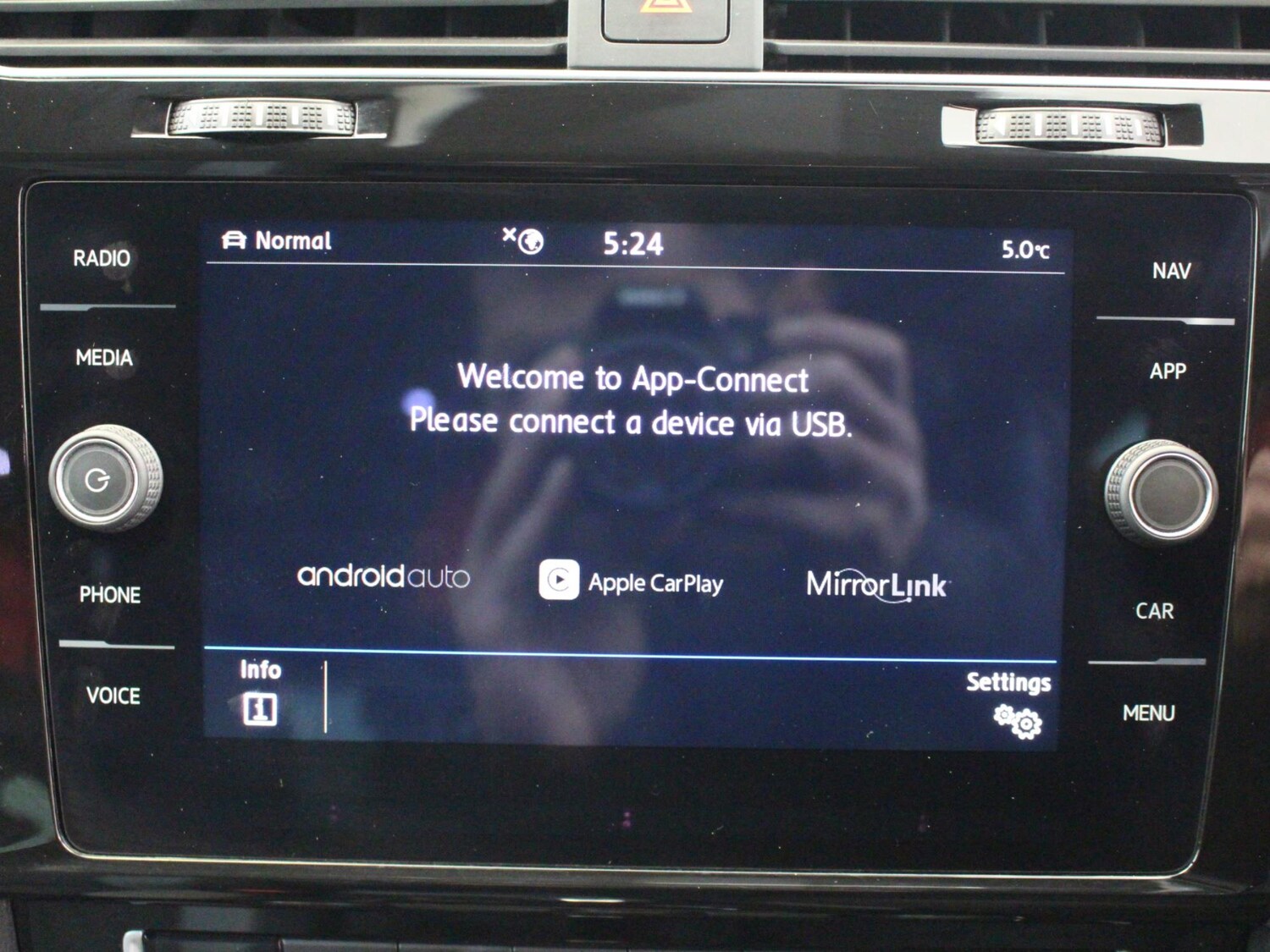 Used Volkswagen Golf 2019 for sale - 77687101: Photo 25