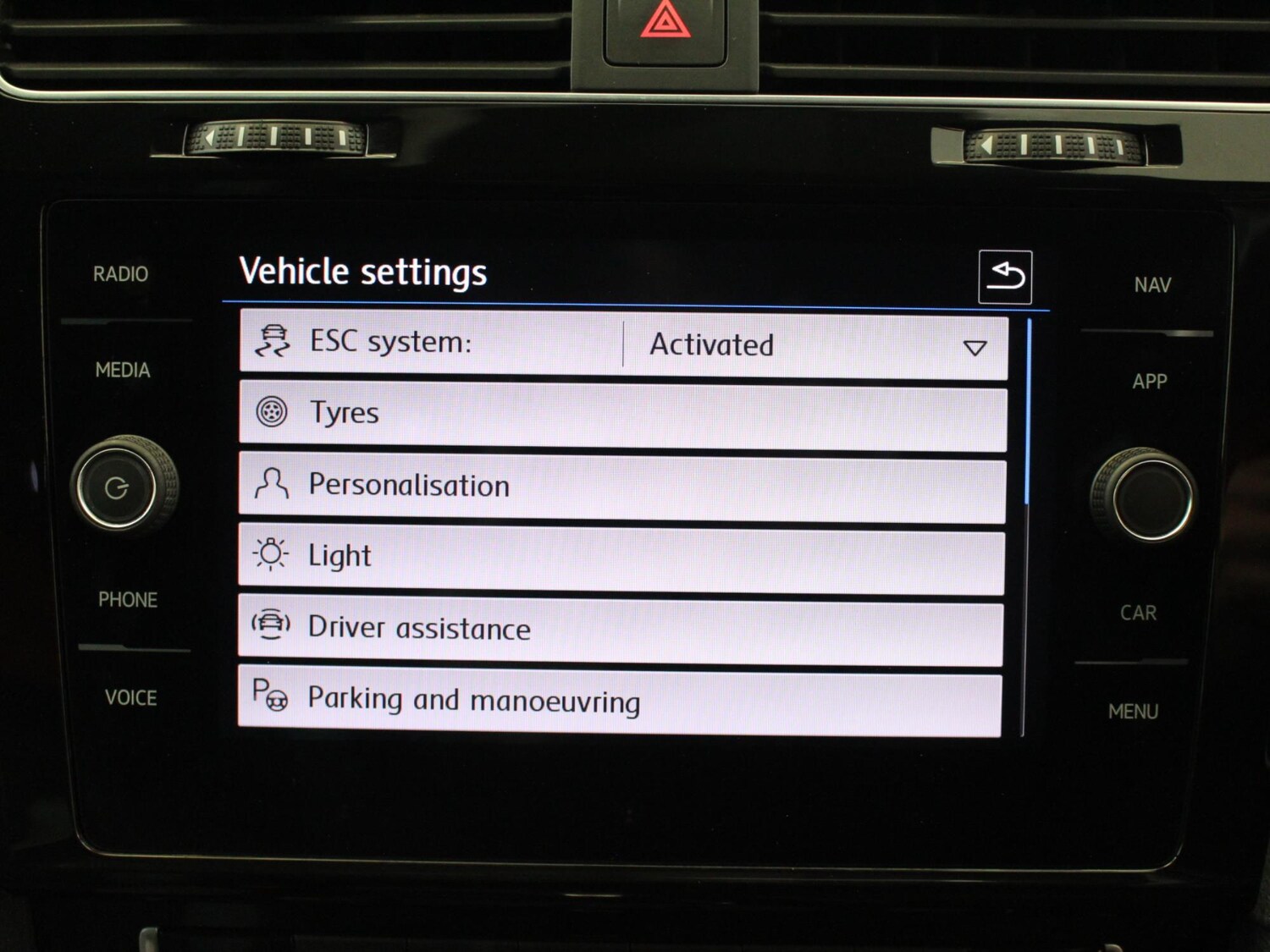 Used Volkswagen Golf 2019 for sale - 77687101: Photo 27