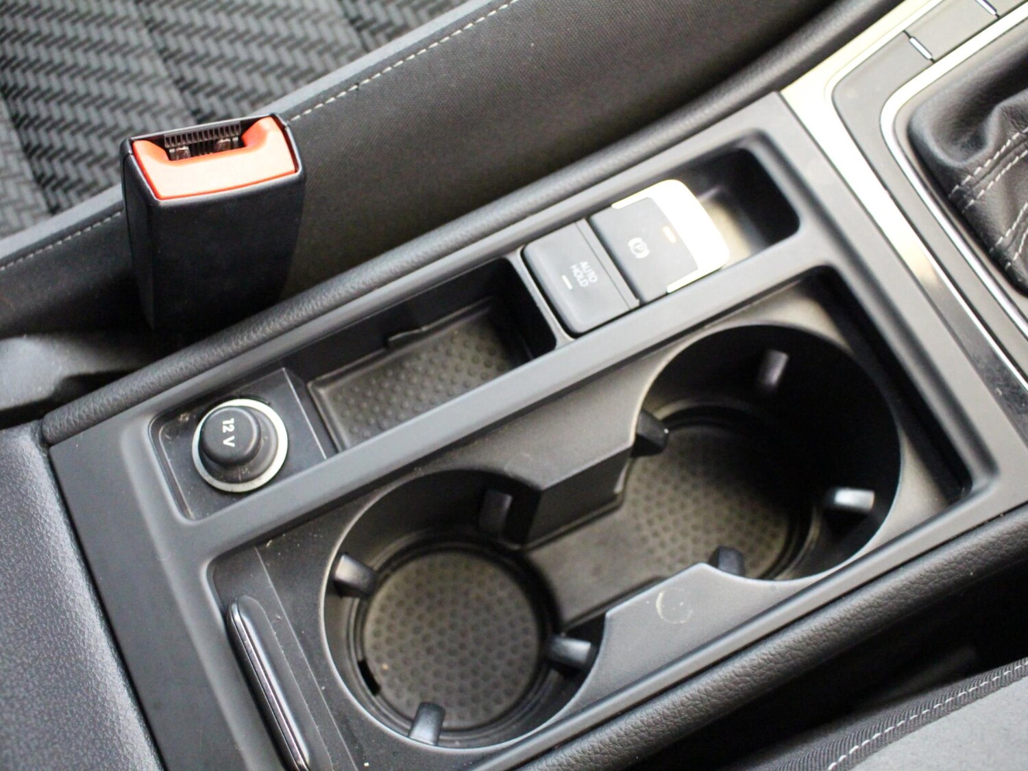 Used Volkswagen Golf 2019 for sale - 77687101: Photo 31