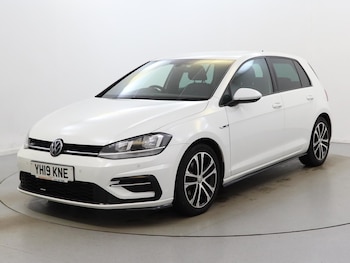 Used Volkswagen Golf 2019 for sale - 77687101: Photo