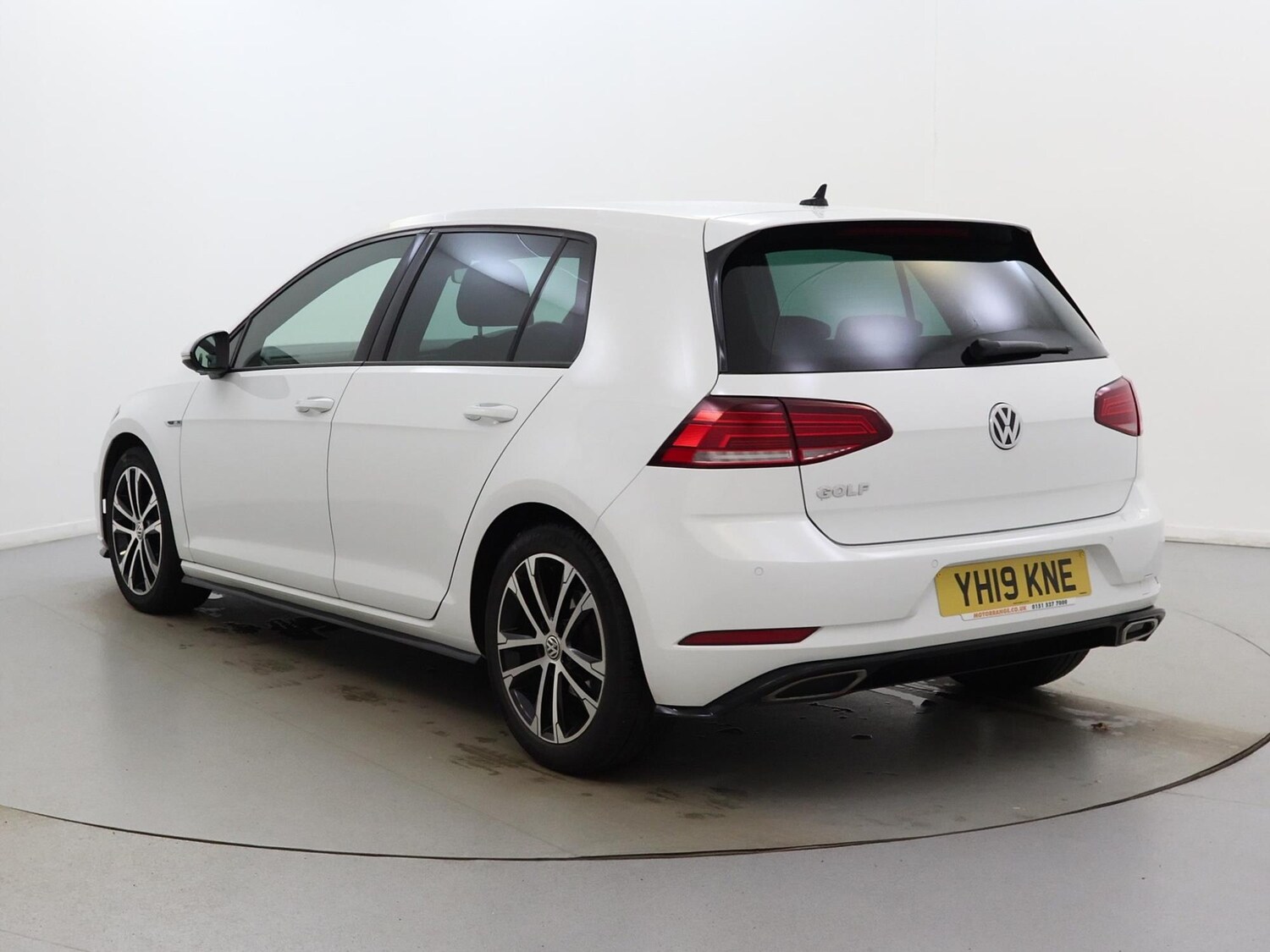 Used Volkswagen Golf 2019 for sale - 77687101: Photo 7