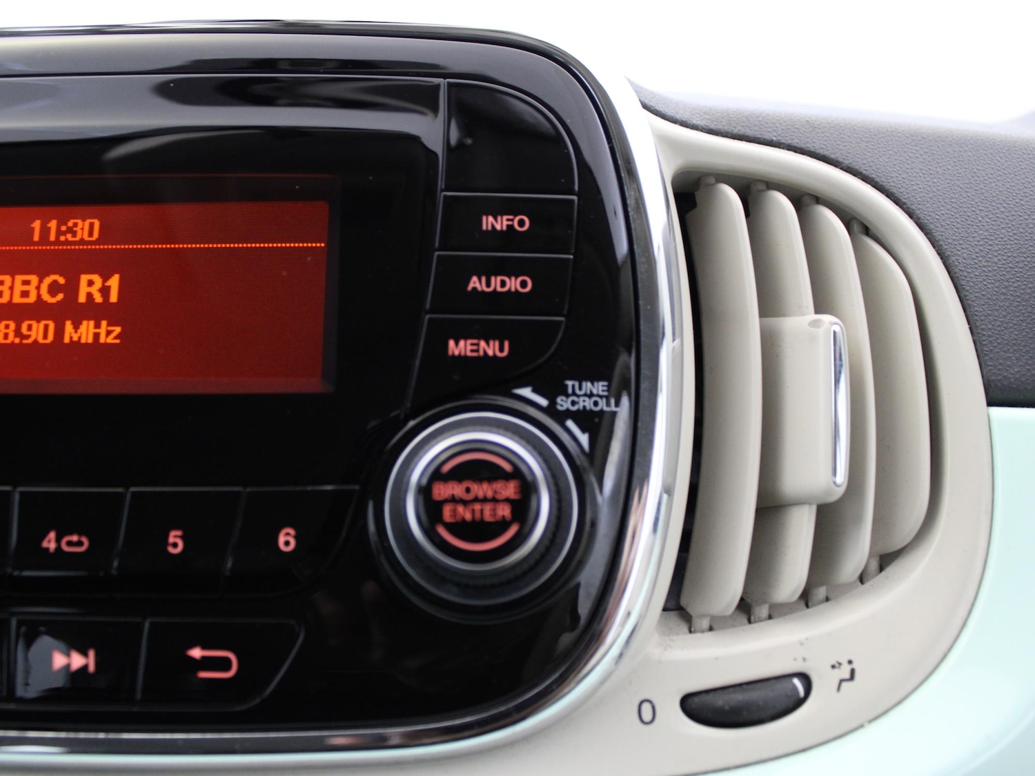 Used Fiat 500 2016 for sale - 76157909: Photo 14