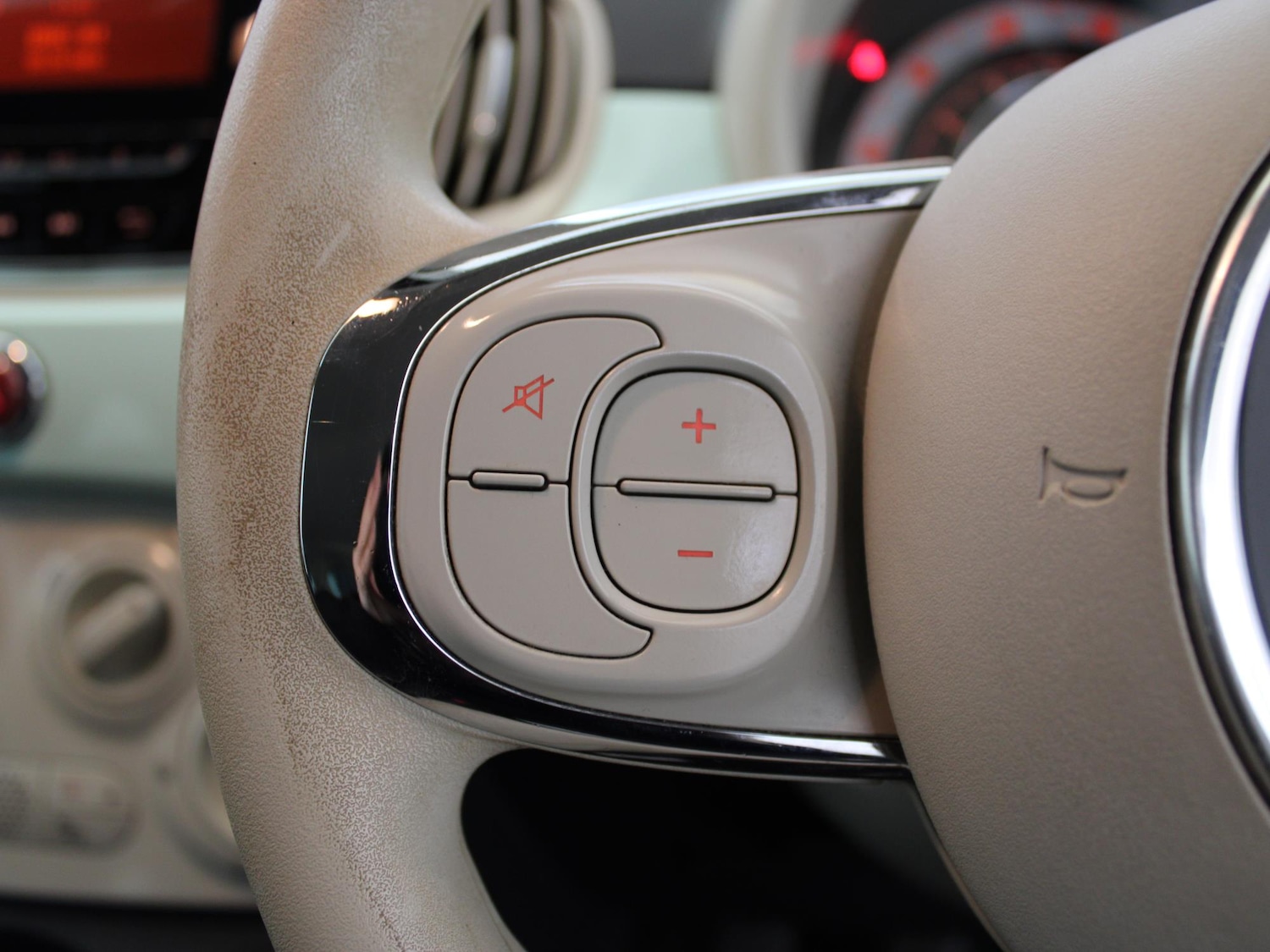 Used Fiat 500 2016 for sale - 76157909: Photo 24