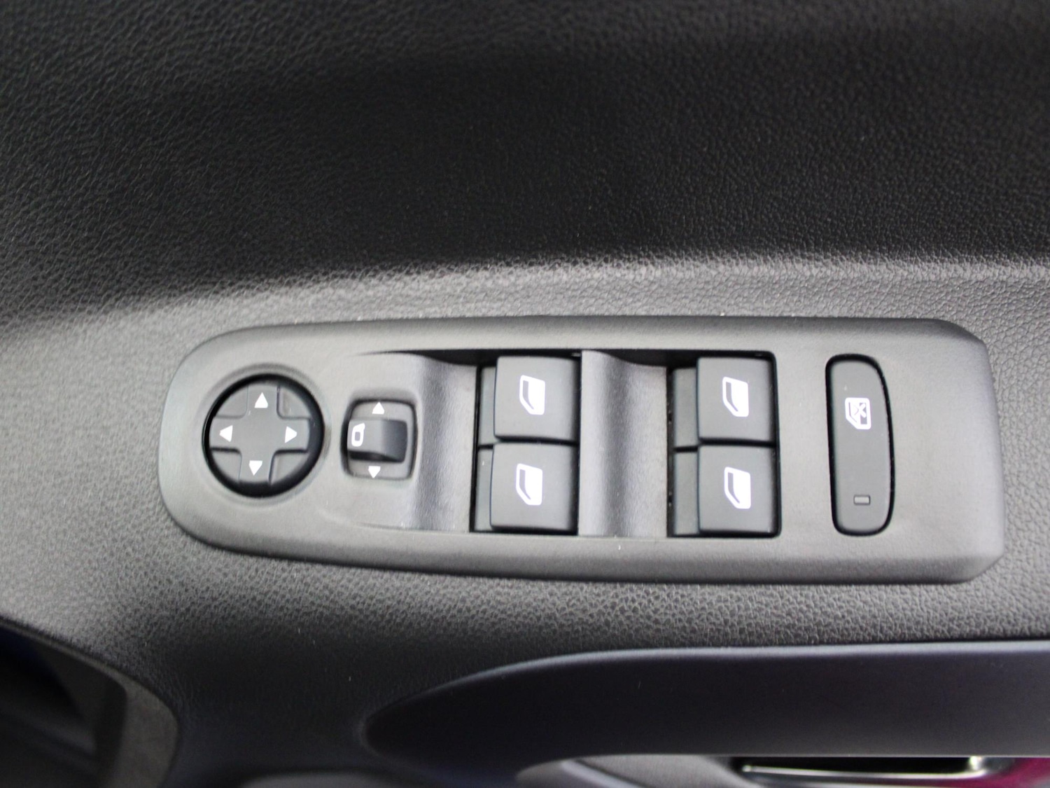 Used Peugeot Rifter 2021 for sale - 76300183: Photo 30