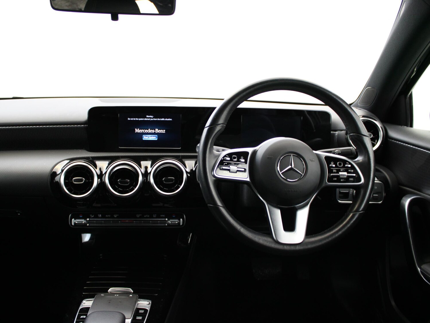 Used Mercedes-Benz A-Class 2018 for sale - 77635146: Photo 13