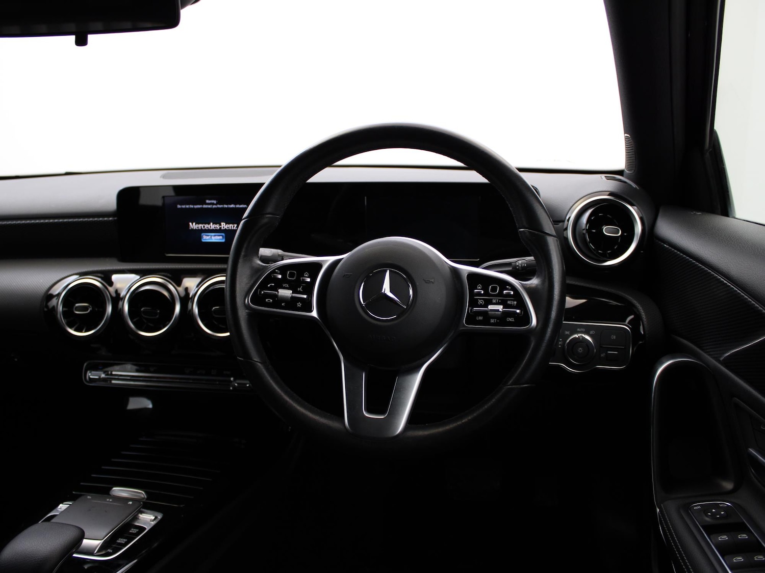 Used Mercedes-Benz A-Class 2018 for sale - 77635146: Photo 14