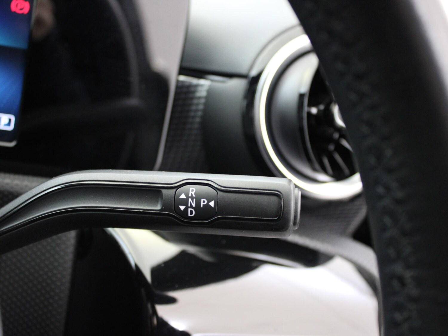 Used Mercedes-Benz A-Class 2018 for sale - 77635146: Photo 33