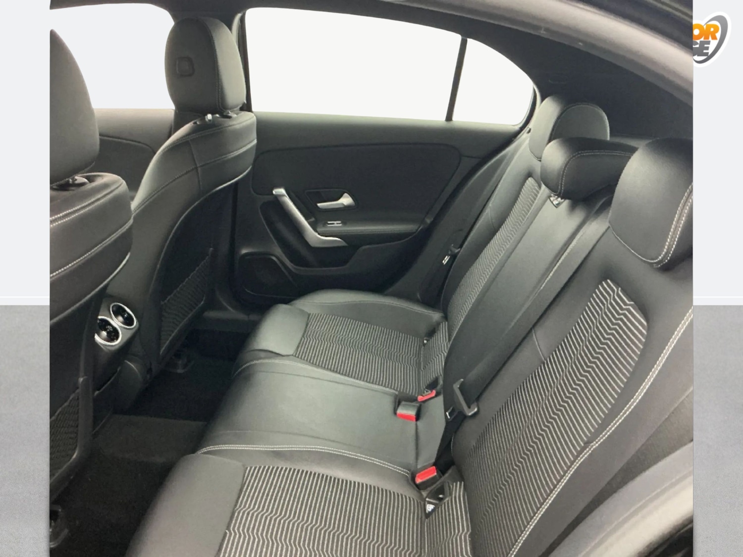 Used Mercedes-Benz A-Class 2018 for sale - 77635146: Photo 6