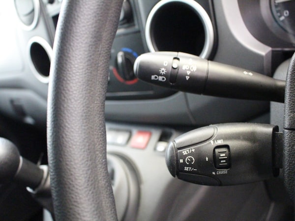 Used Peugeot Partner Tepee 2018 for sale - 74550142: Photo 22