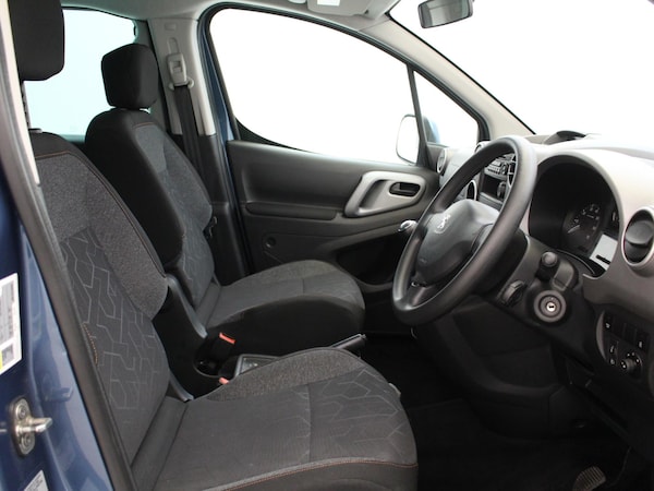 Used Peugeot Partner Tepee 2018 for sale - 74550142: Photo 9