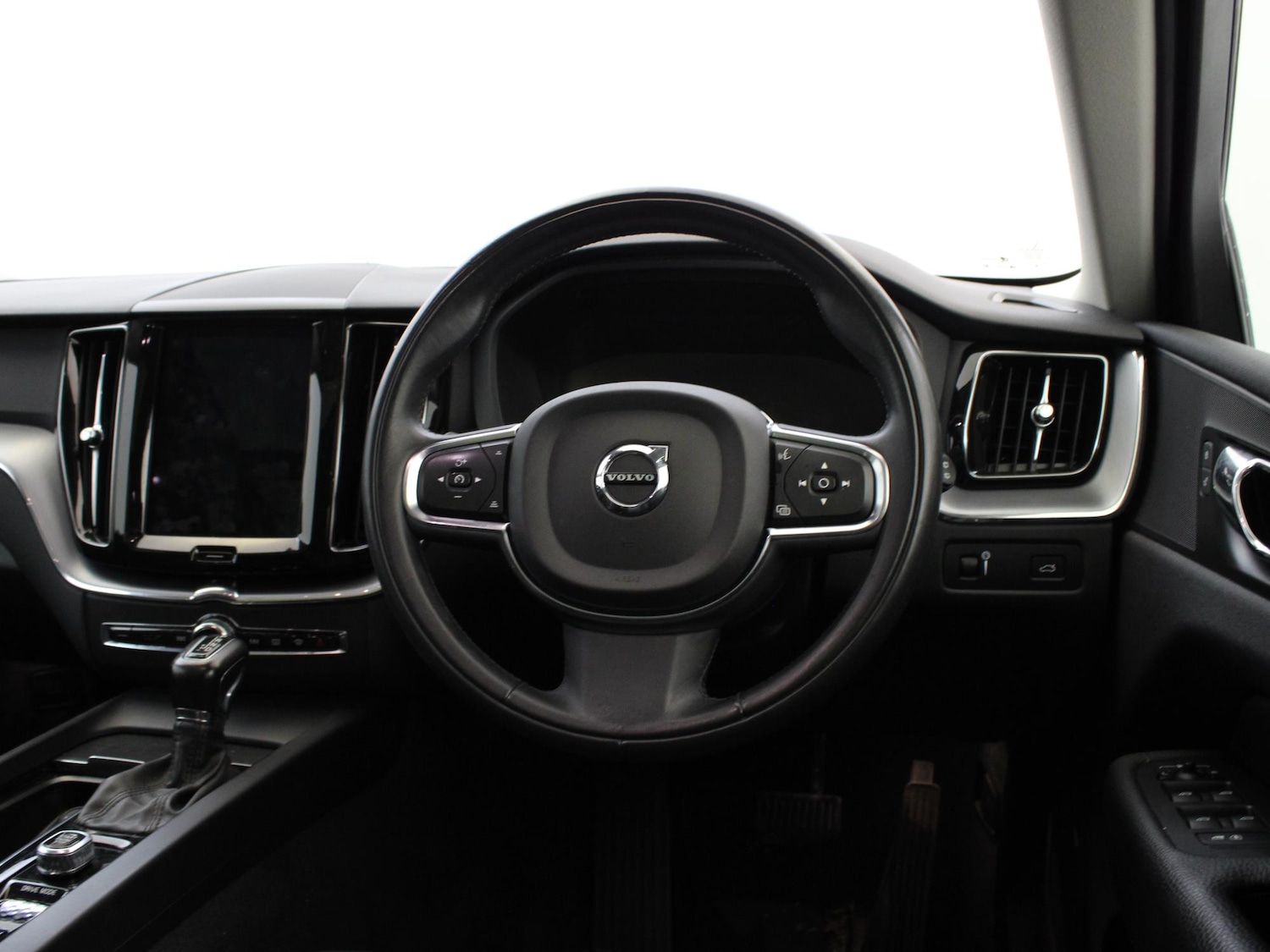Used Volvo XC60 2019 for sale - 77076846: Photo 14