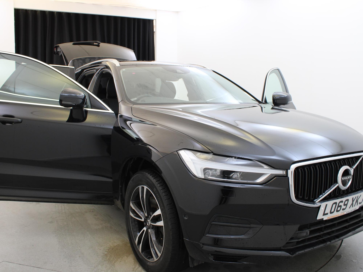 Used Volvo XC60 2019 for sale - 77076846: Photo 26