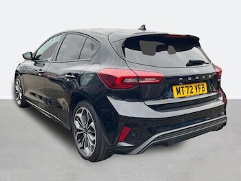 Used Ford Focus 2022 for sale - 76300233: Photo 4