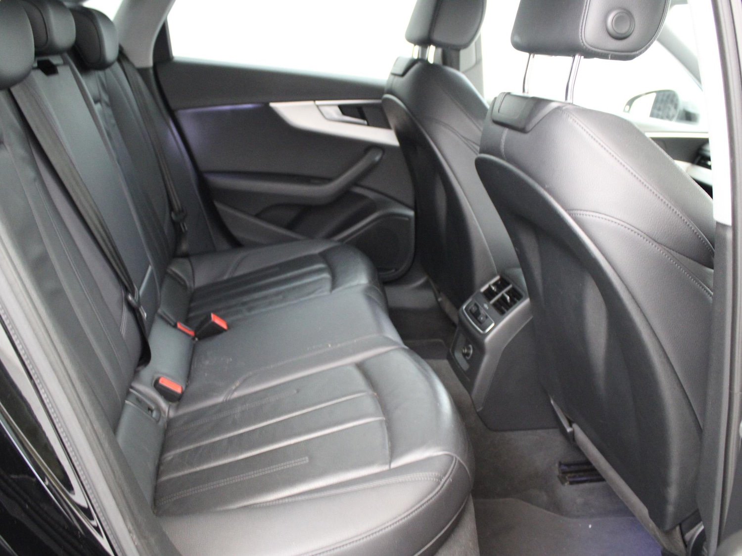 Used Audi A4 2017 for sale - 76047391: Photo 12
