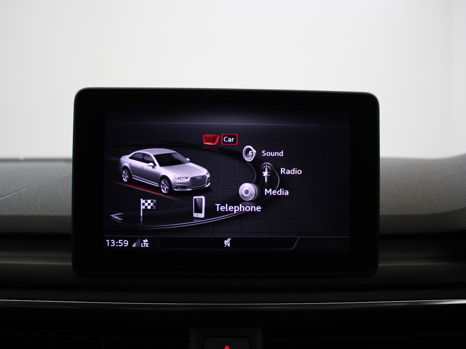 Used Audi A4 2017 for sale - 76047391: Photo 16