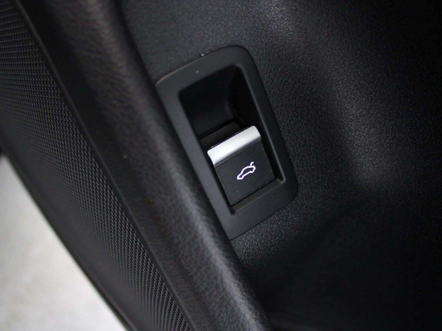 Used Audi A4 2017 for sale - 76047391: Photo 35