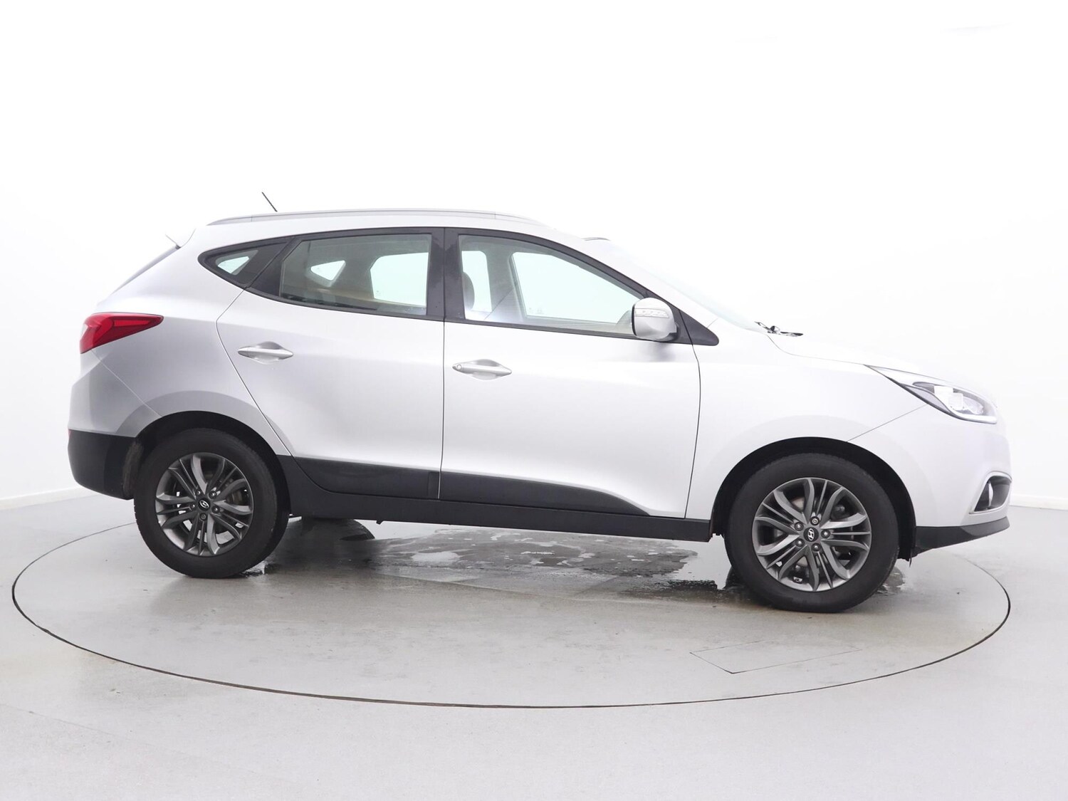 Used Hyundai Ix35 2015 for sale - 77593415: Photo 8