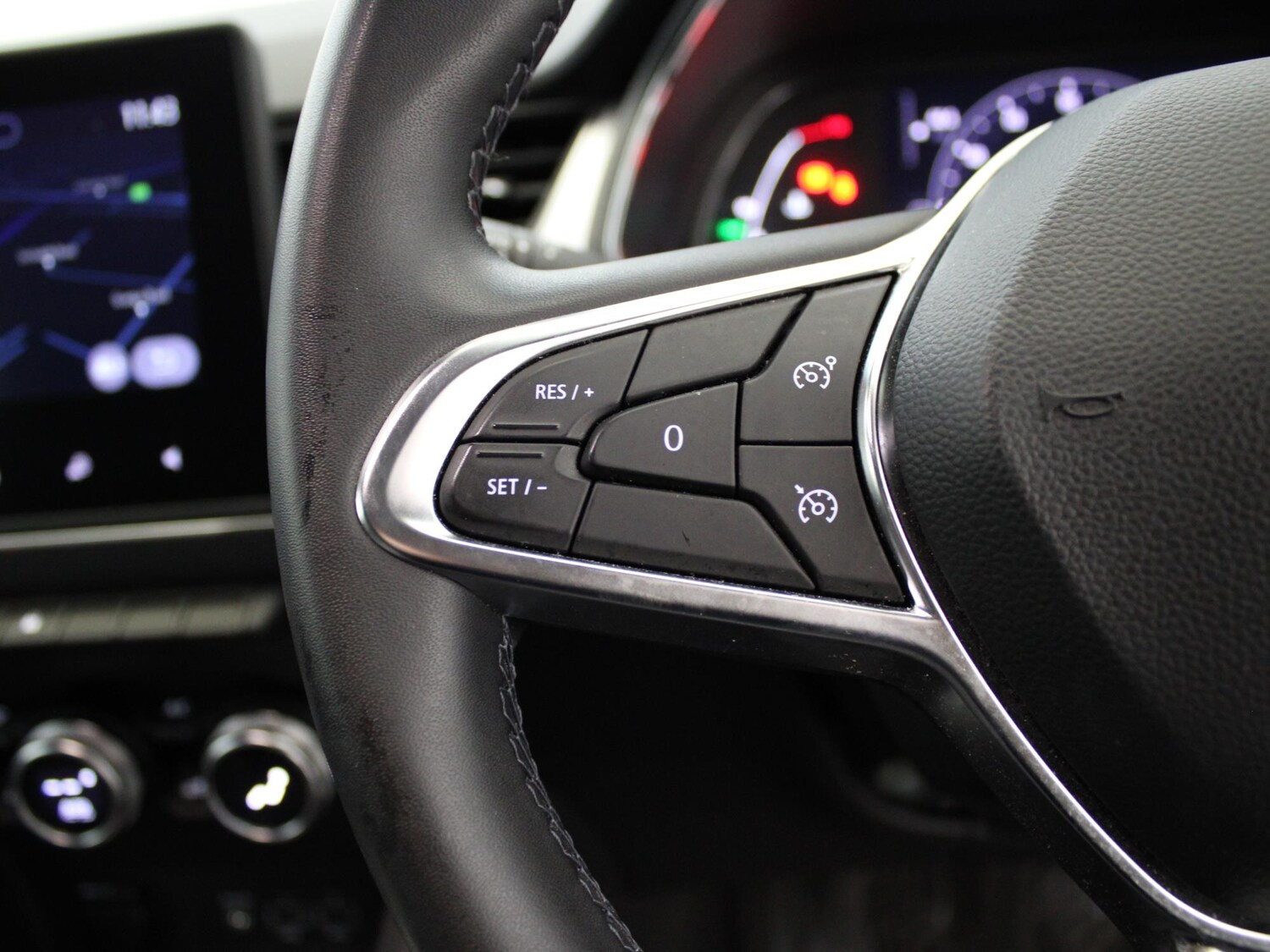 Used Renault Captur 2022 for sale - 75499235: Photo 28