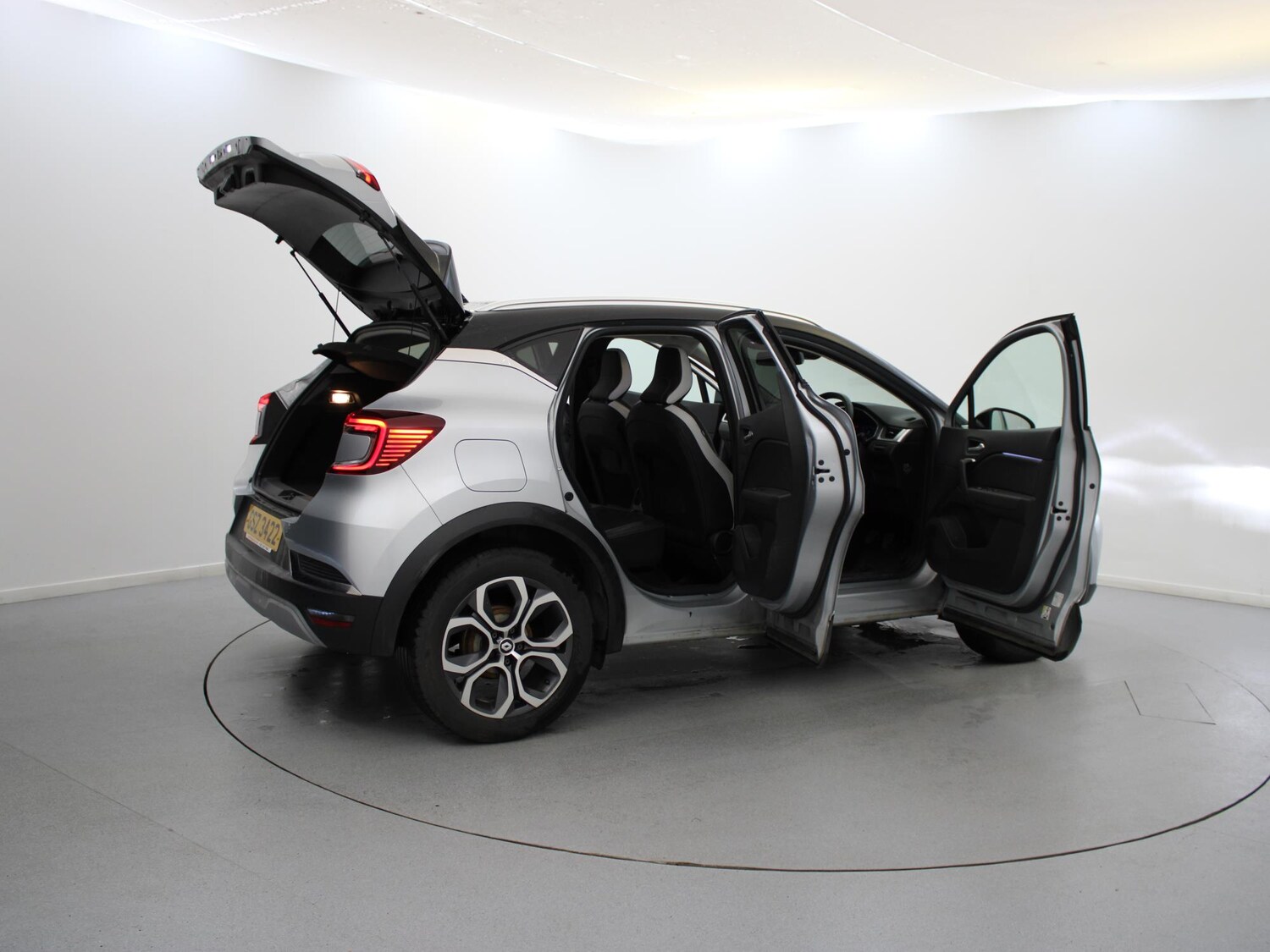 Used Renault Captur 2022 for sale - 75499235: Photo 34