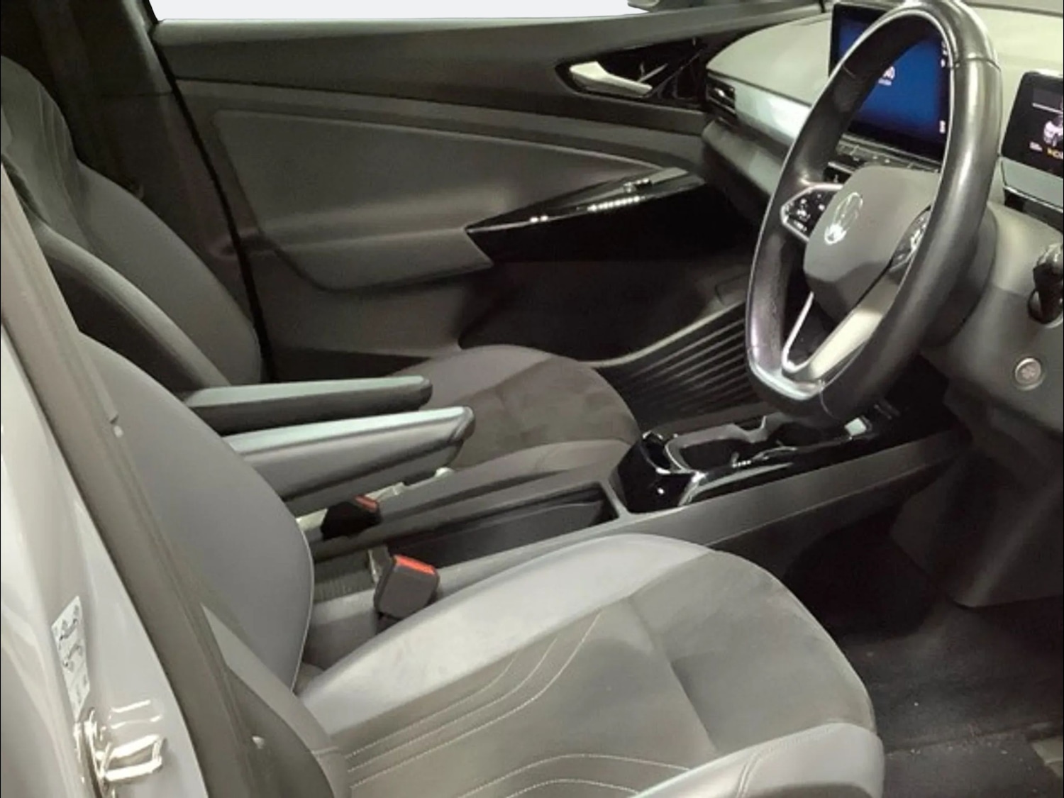 Used Volkswagen ID.4 2023 for sale - 77316706: Photo 8