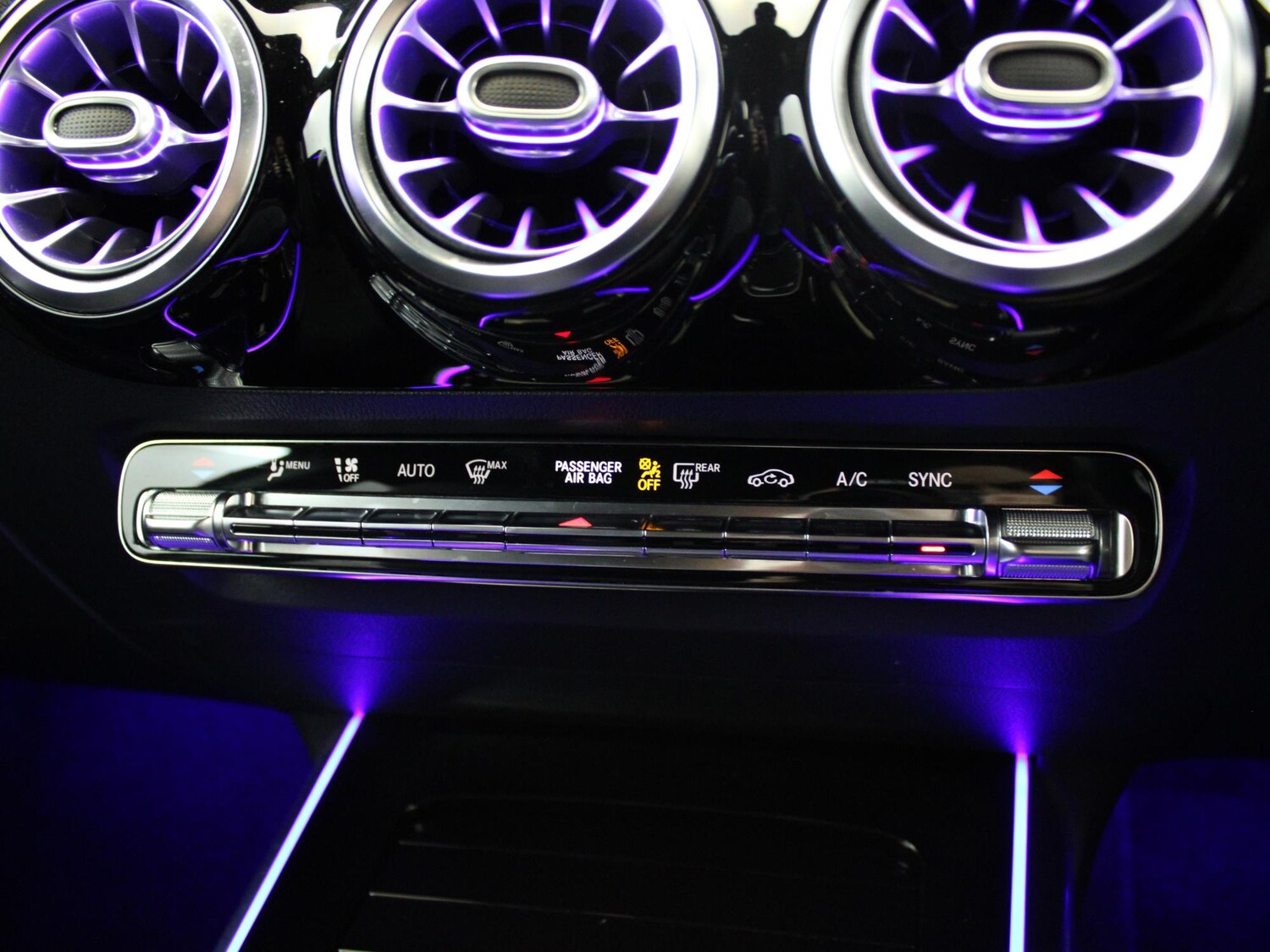 Used Mercedes-Benz GLA 2020 for sale - 76077333: Photo 28