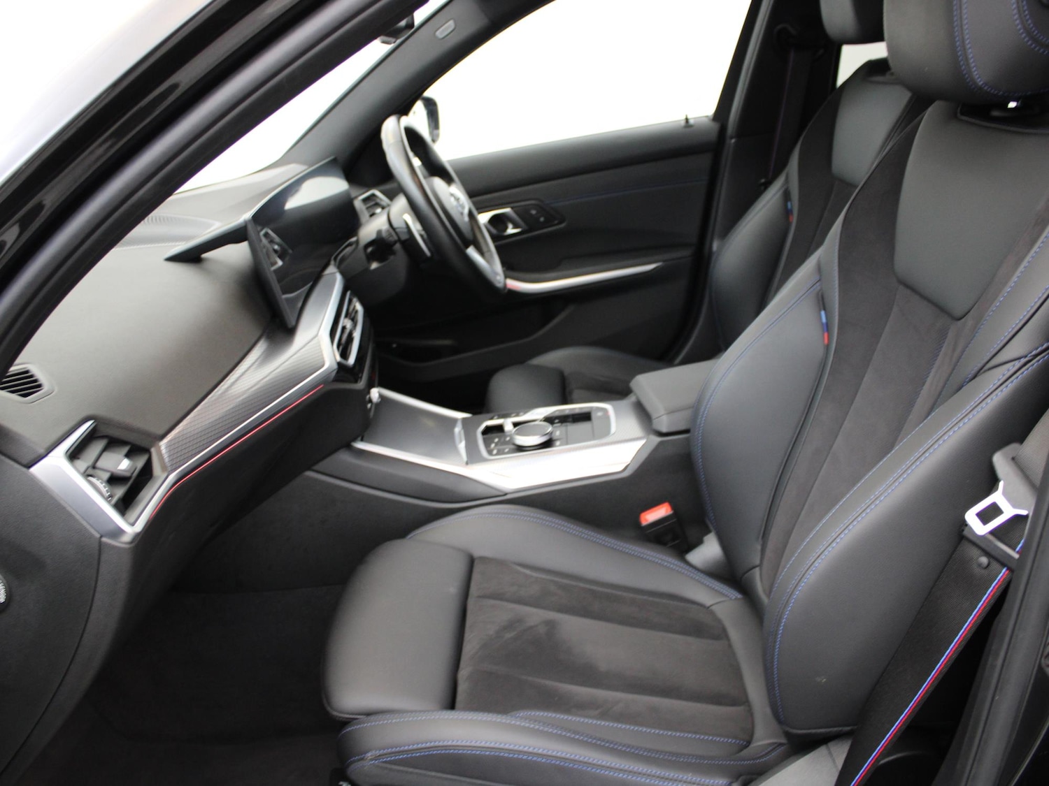 Used BMW 3 Series 2023 for sale - 77316733: Photo 12