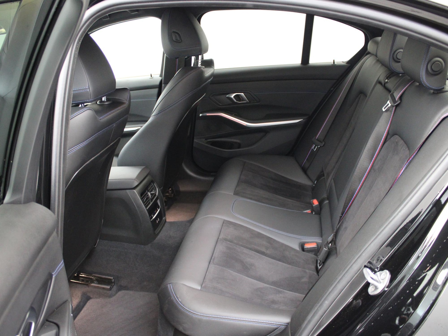 Used BMW 3 Series 2023 for sale - 77316733: Photo 14