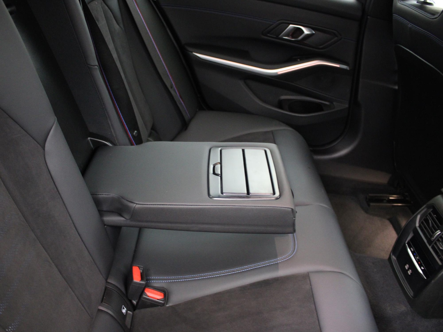 Used BMW 3 Series 2023 for sale - 77316733: Photo 15