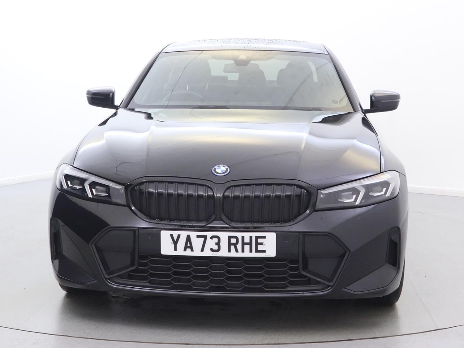 Used BMW 3 Series 2023 for sale - 77316733: Photo 2