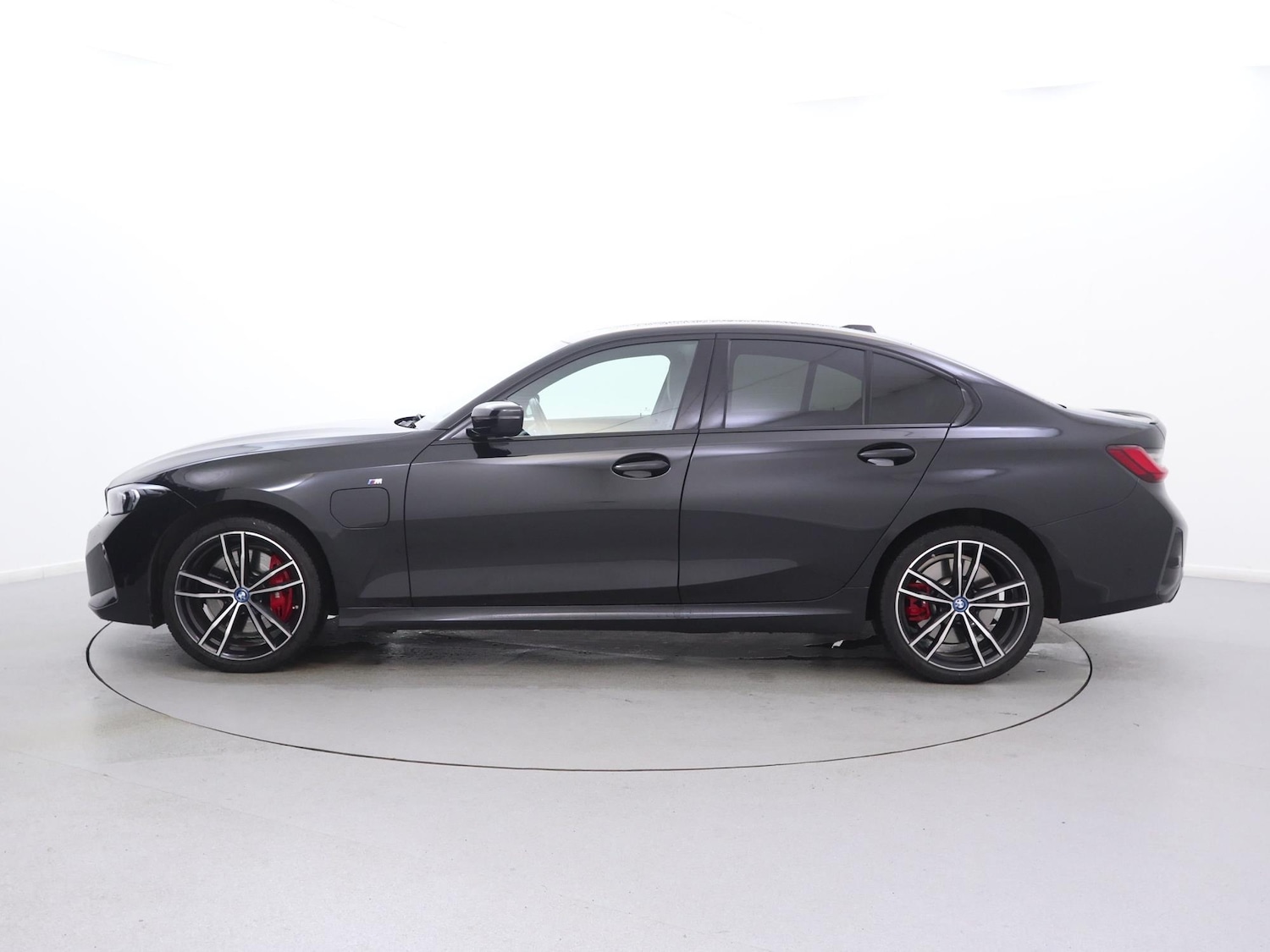 Used BMW 3 Series 2023 for sale - 77316733: Photo 4