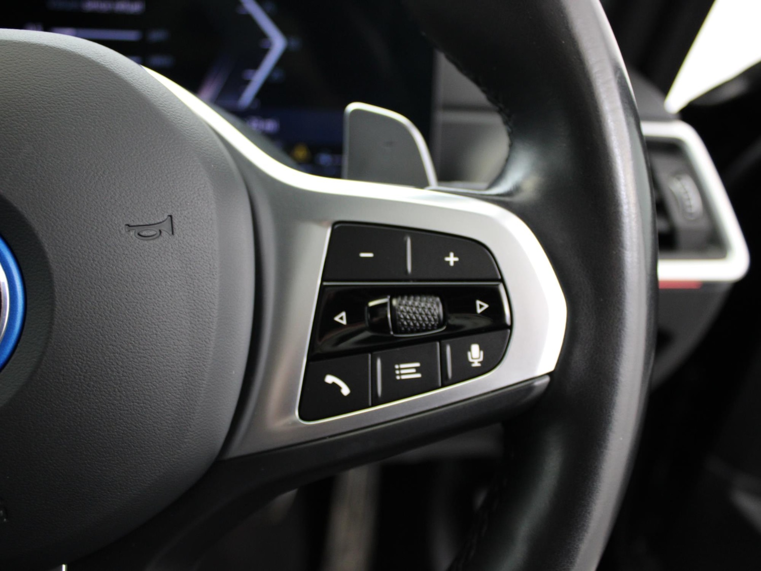 Used BMW 3 Series 2023 for sale - 77316733: Photo 41