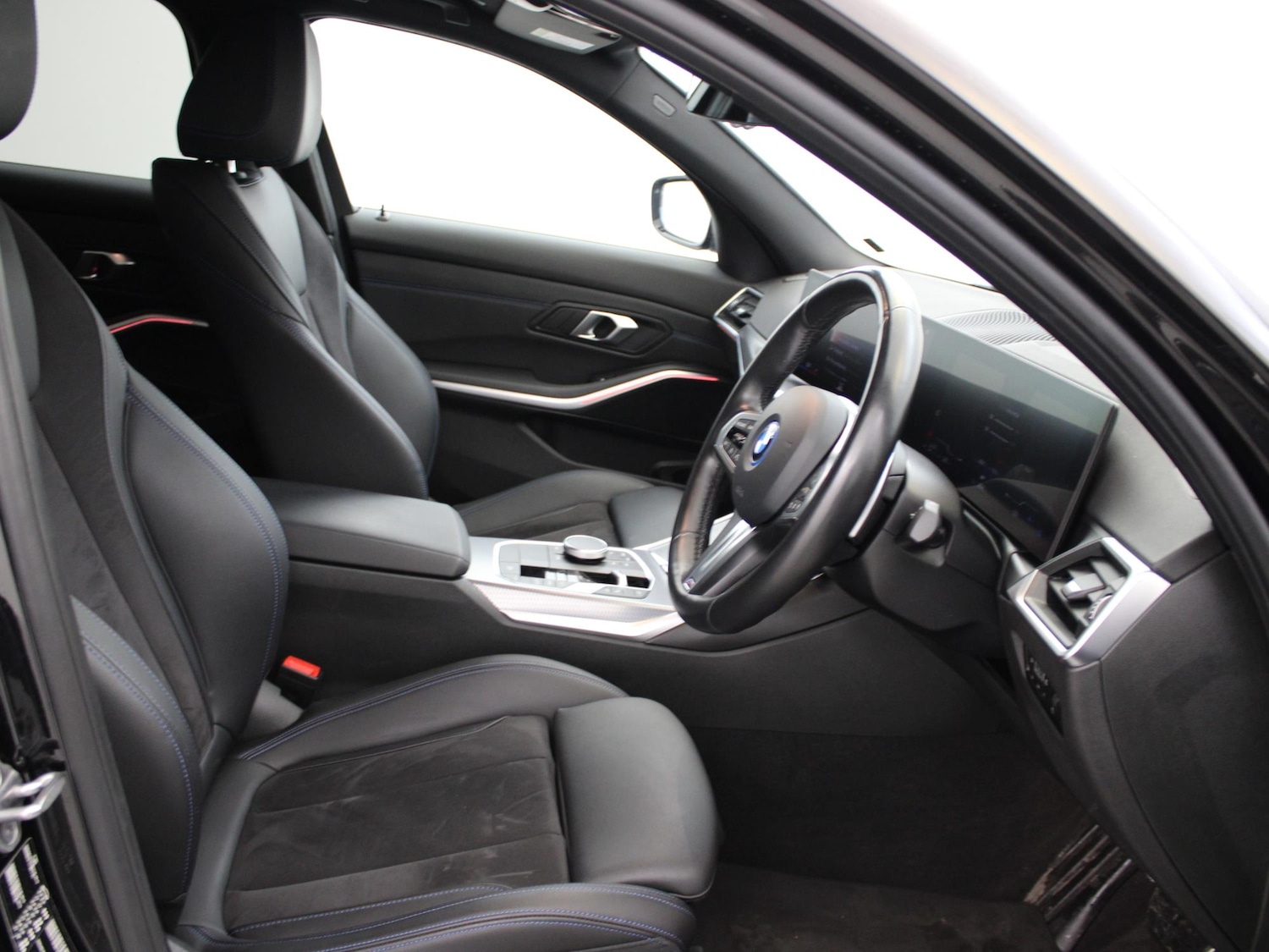 Used BMW 3 Series 2023 for sale - 77316733: Photo 9