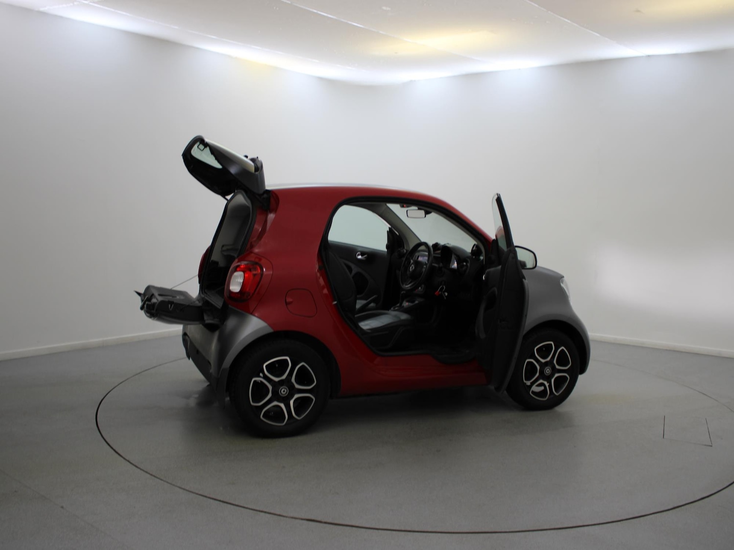 Used smart fortwo 2017 for sale - 76805400: Photo 45