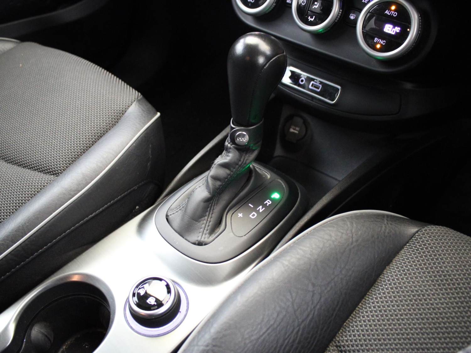 Used Fiat 500X 2016 for sale - 76637011: Photo 26