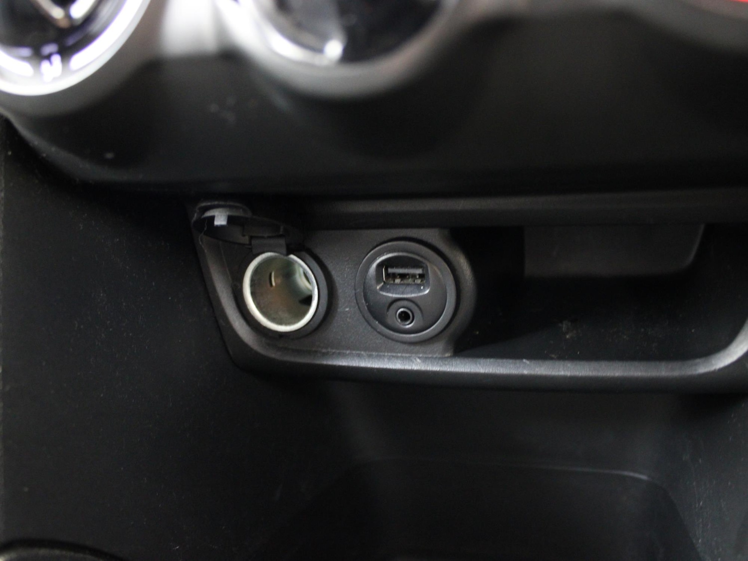 Used Peugeot 208 2016 for sale - 76502853: Photo 22