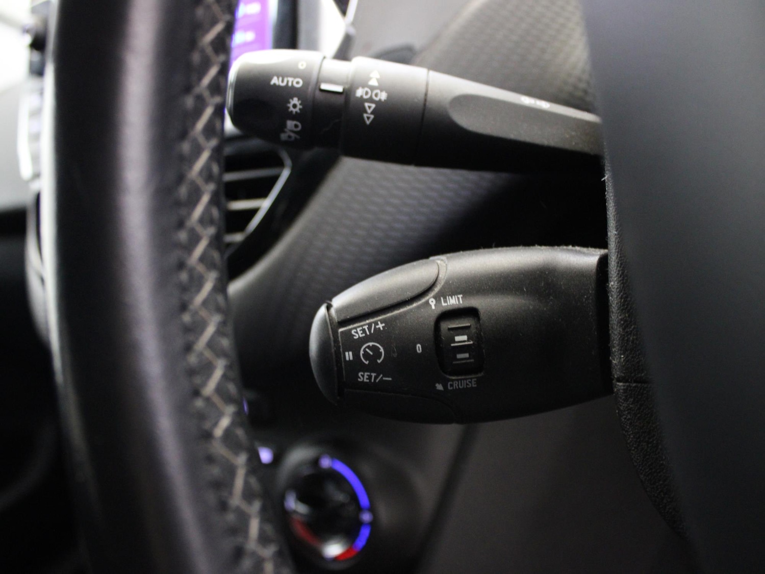 Used Peugeot 208 2016 for sale - 76502853: Photo 26