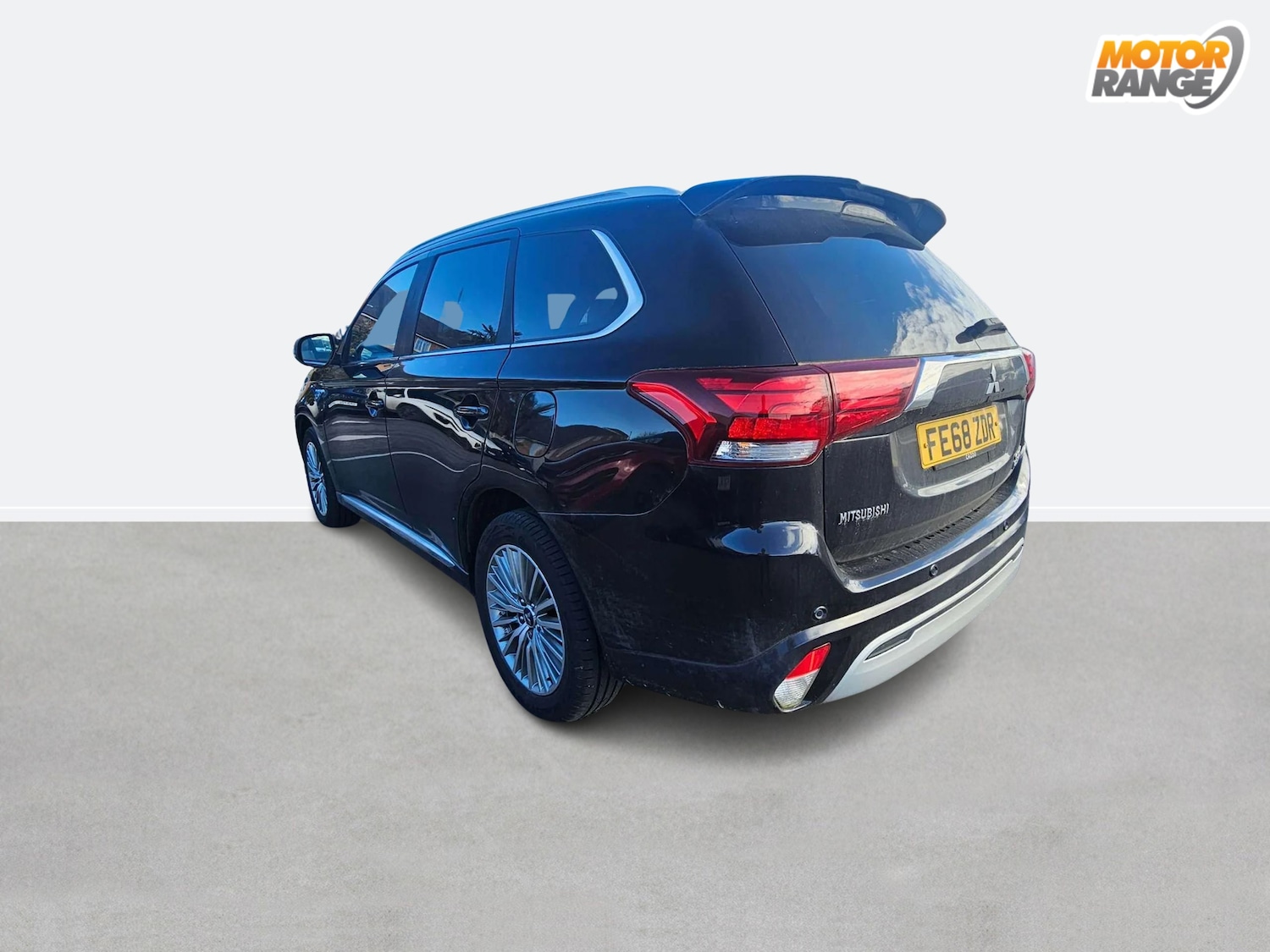 Used Mitsubishi Outlander 2018 for sale - 77895933: Photo 5