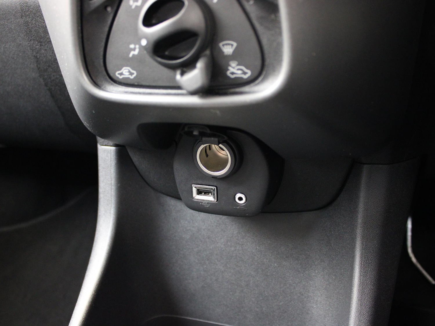 Used Toyota AYGO 2021 for sale - 77561206: Photo 28