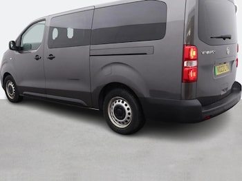 Used Vauxhall Vivaro Life 2023 for sale - 78611280: Photo