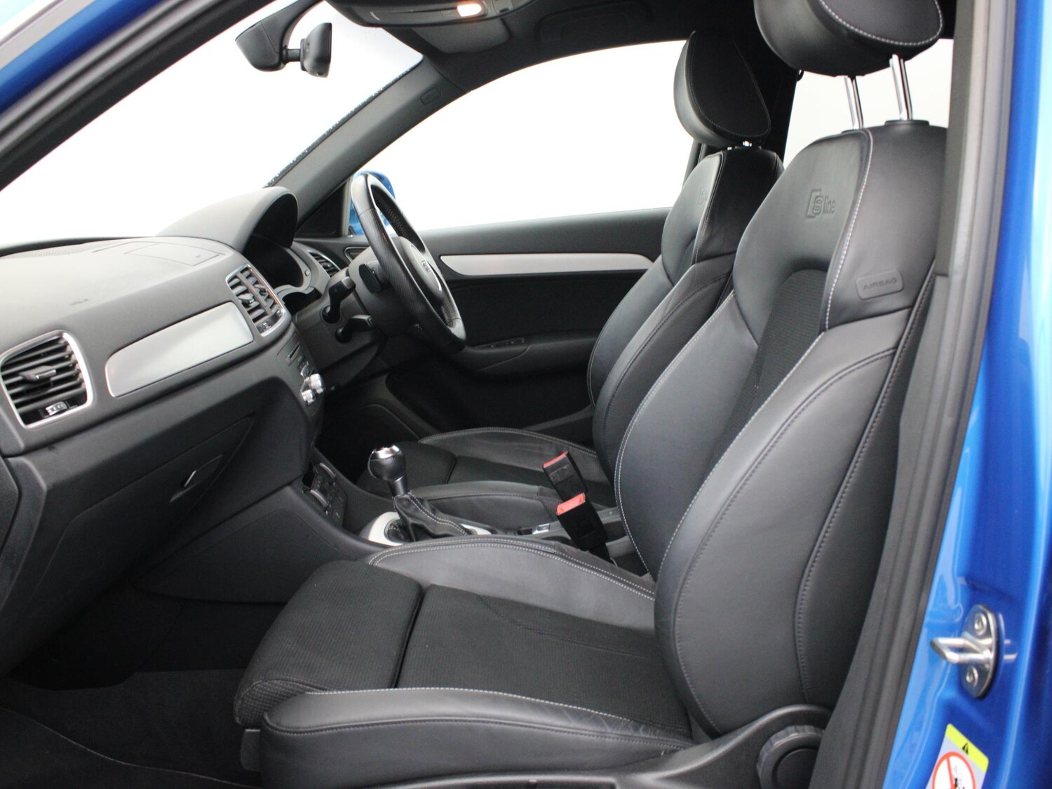 Used Audi Q3 2017 for sale - 76723913: Photo 10