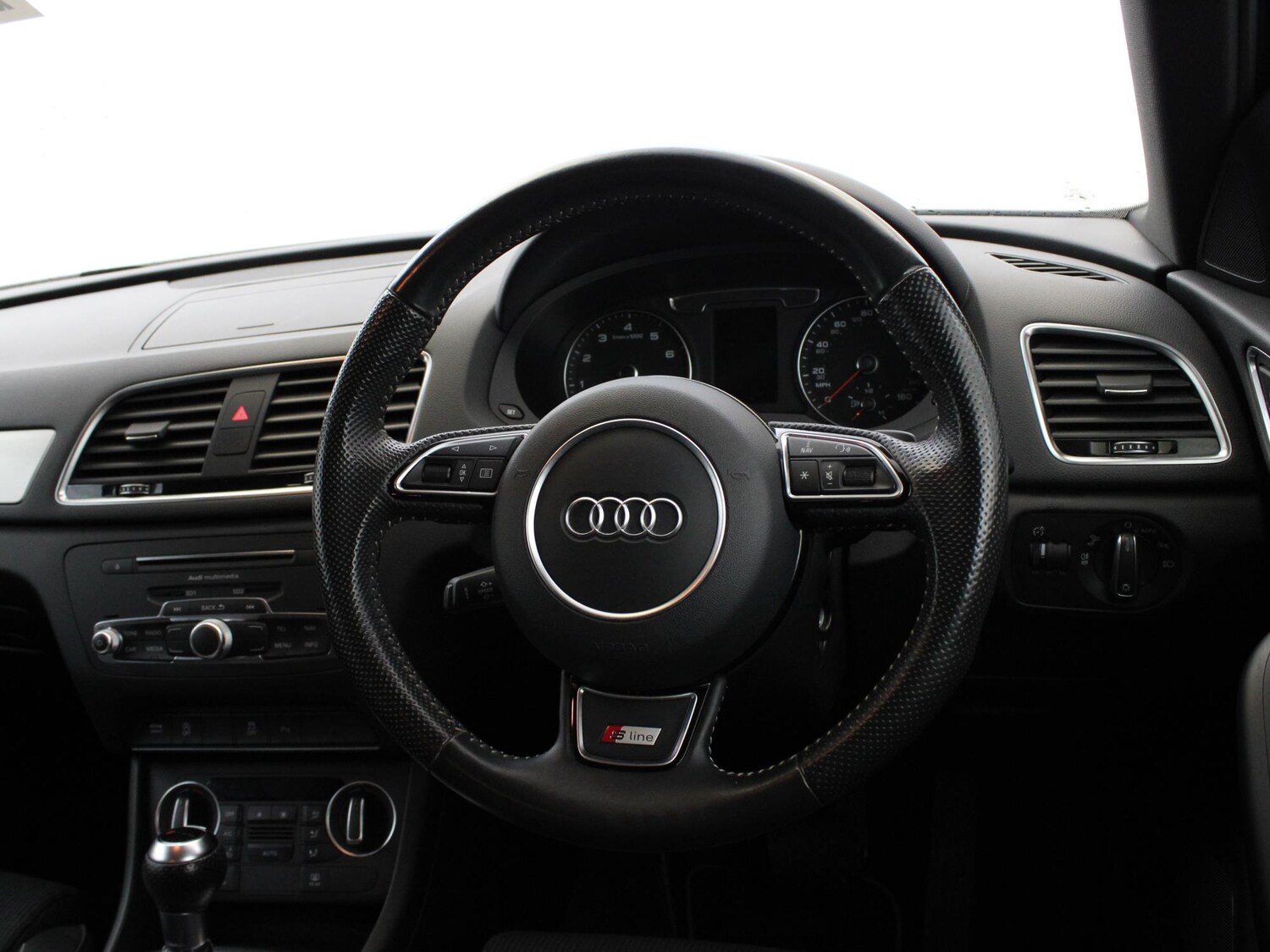 Used Audi Q3 2017 for sale - 76723913: Photo 14