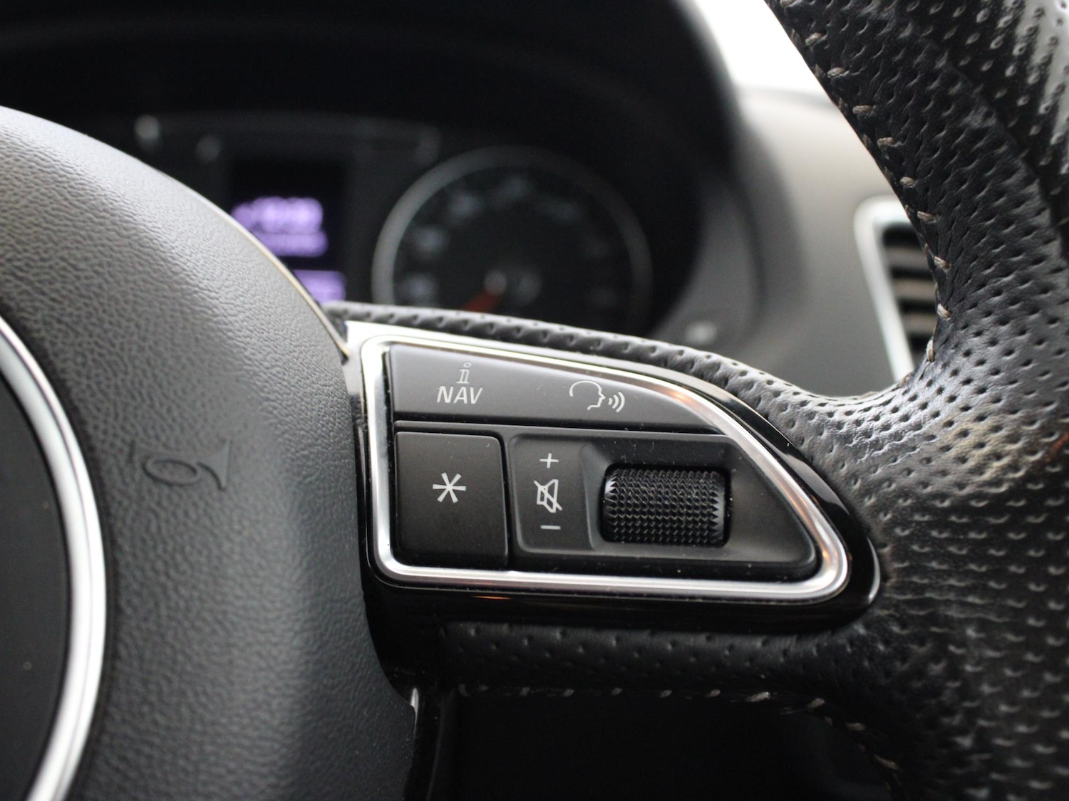 Used Audi Q3 2017 for sale - 76723913: Photo 15