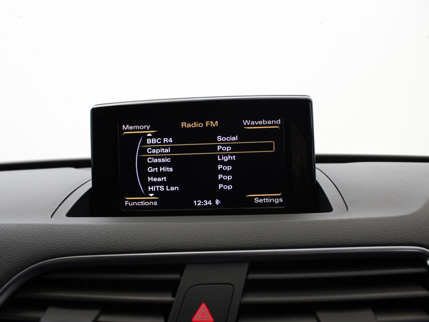 Used Audi Q3 2017 for sale - 76723913: Photo 22