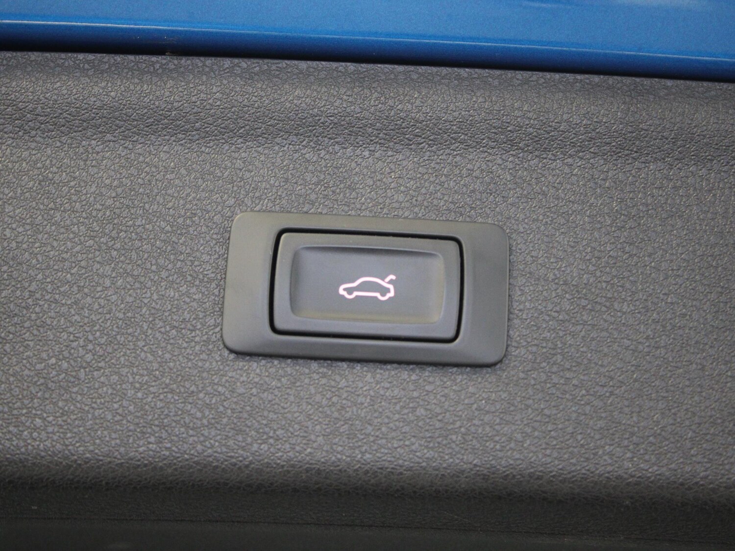 Used Audi Q3 2017 for sale - 76723913: Photo 37