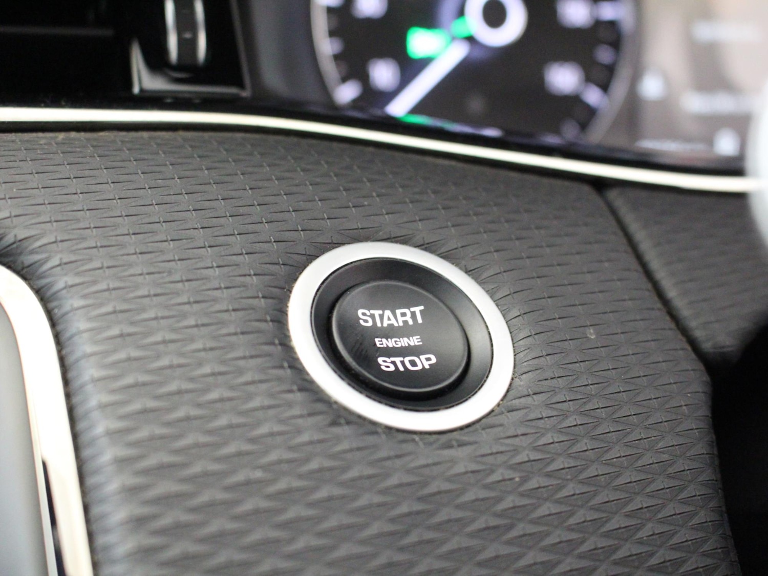 Used Land Rover Range Rover Evoque 2019 for sale - 77943914: Photo 19