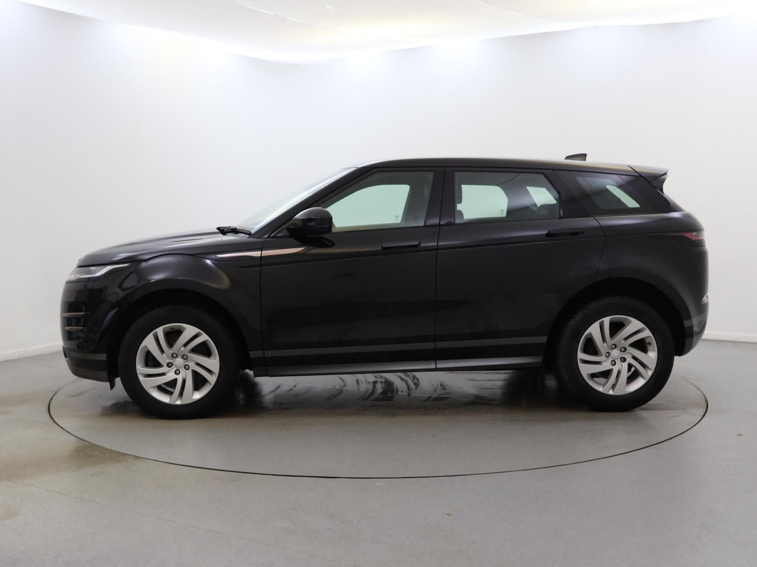 Used Land Rover Range Rover Evoque 2019 for sale - 77943914: Photo 4