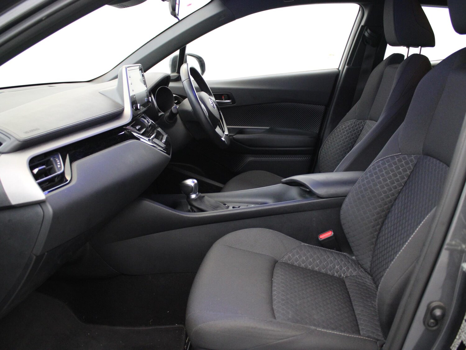 Used Toyota C-HR 2022 for sale - 75850556: Photo 10