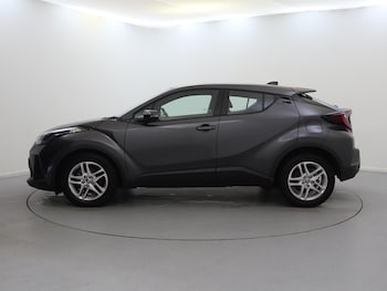 Used Toyota C-HR 2022 for sale - 75850556: Photo