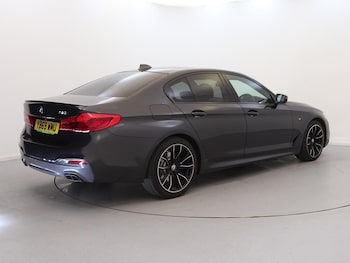 Used BMW 5 Series 2020 for sale - 75909003: Photo